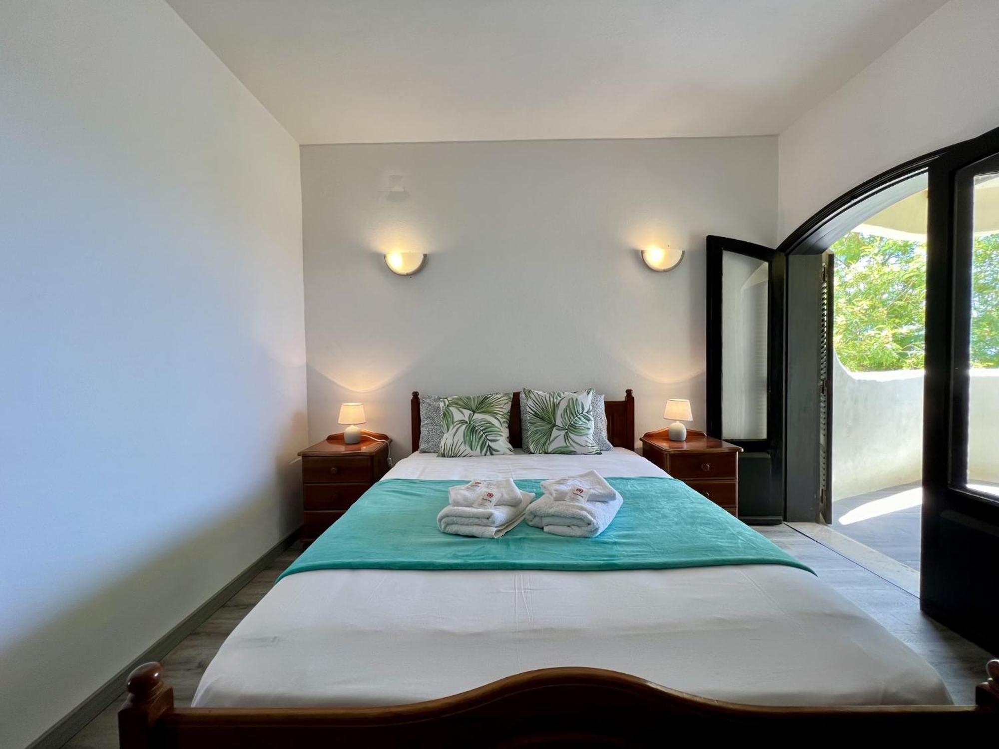 Appartement Carvoeiro Ocean Breeze By Homing Extérieur photo